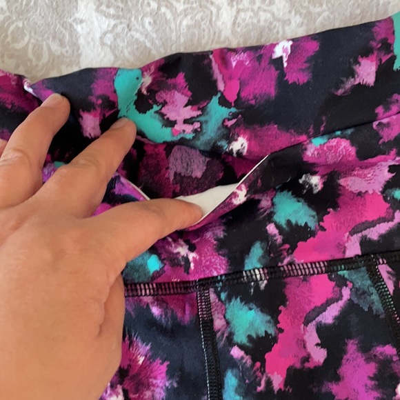 NWOT Lululemon Wunder Short 2” - Picture 8 of 10